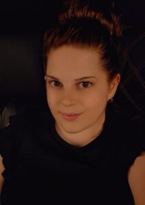 Lauren, a 29-year-old HS Warrior from Northamptonshire.